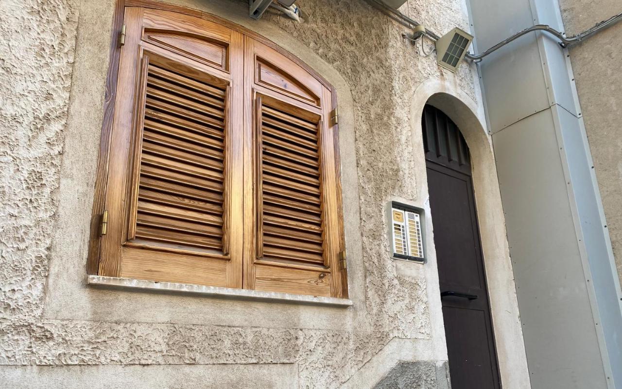 Casa Vacanze Antares シッラ エクステリア 写真